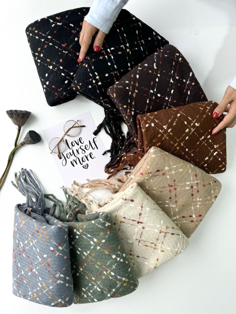 شال موهر بوکله مربعی ریشه بلند