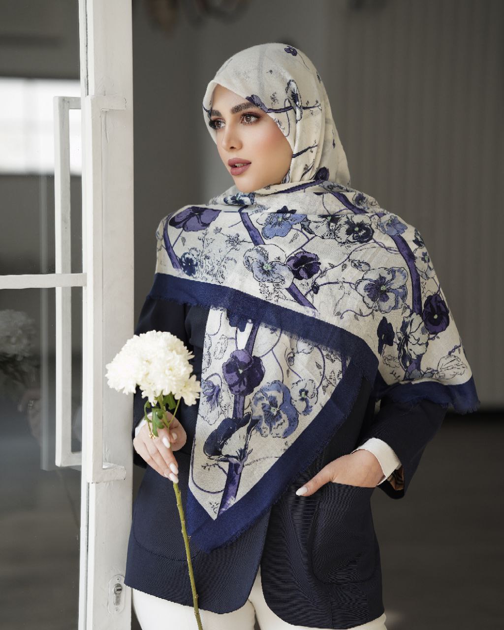 روسری نخ مودال وارداتی(طرح گل بنفشه)